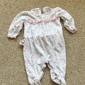 Kissy Kissy poodle footie